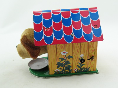 Blechspielzeug Blechhundehaus mit bellendem Hund  4527082